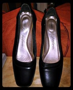 Dressy Shoes by Fan Fares